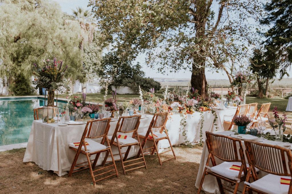 alquiler mobiliario para bodas: mesas y sillas 